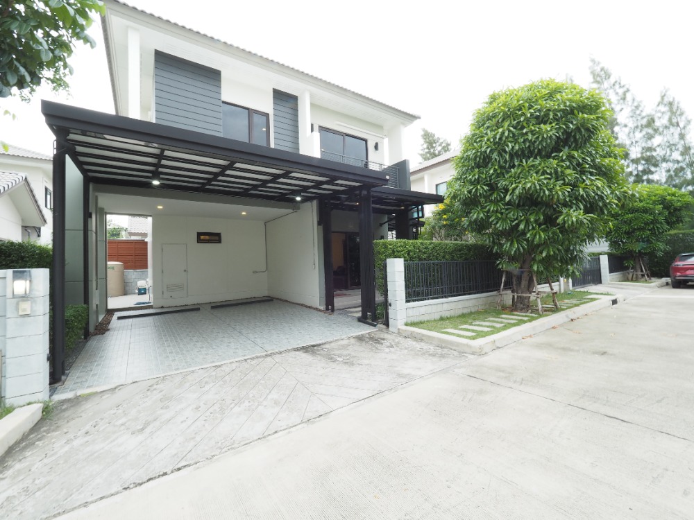 For RentHouseBangna, Bearing, Lasalle : Detached house for rent Centro bangna km.7 ( SPSEVE316 )