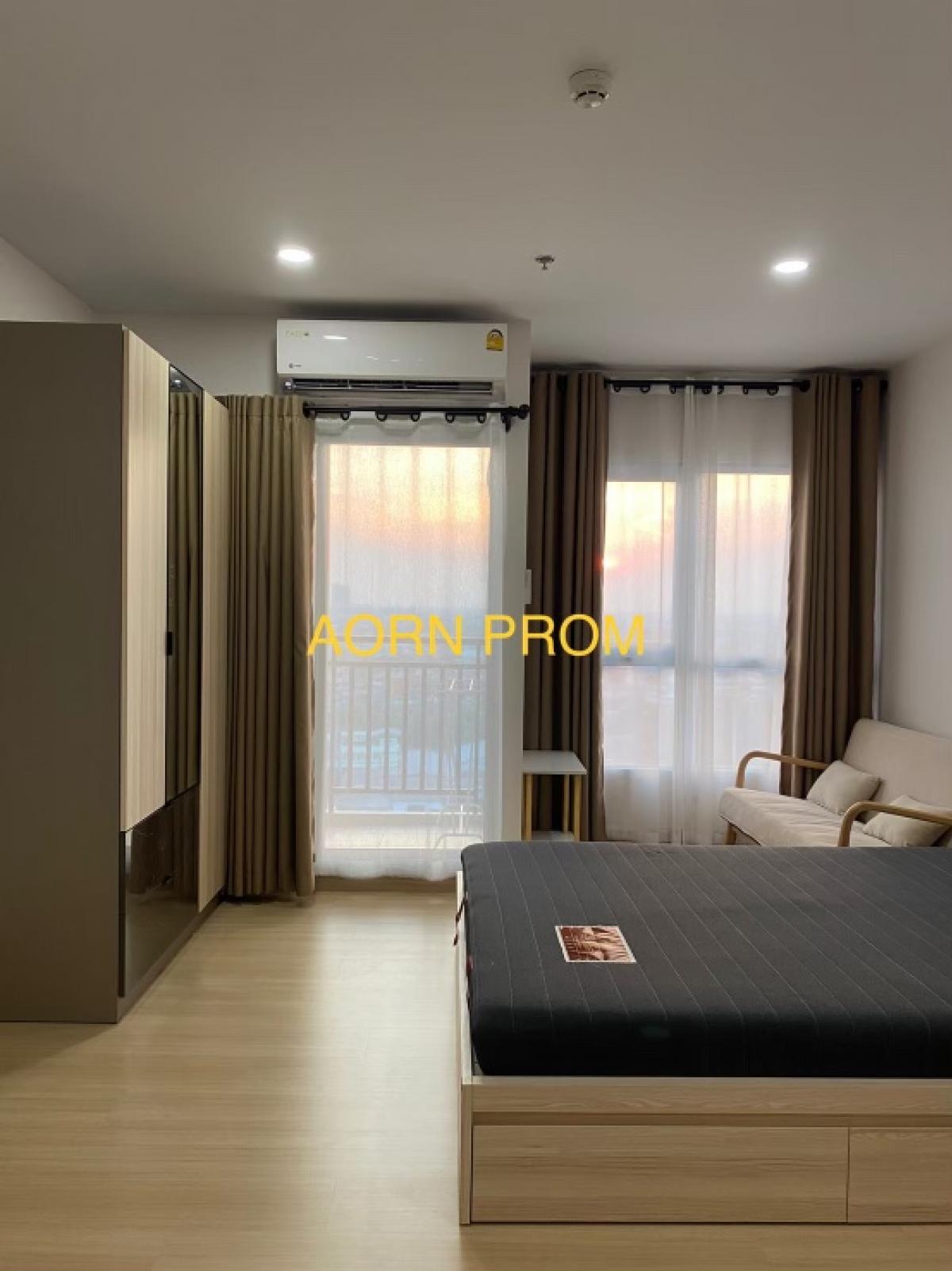 For RentCondoBang kae, Phetkasem : For rent Supalai Veranda Phasi Charoen Station, high floor 🌈with washing machine🌈 Digital door, 43-inch smart TV, air conditioner, two-door refrigerator, microwave, water heater, rubber mattress, very comfortable to sleep on