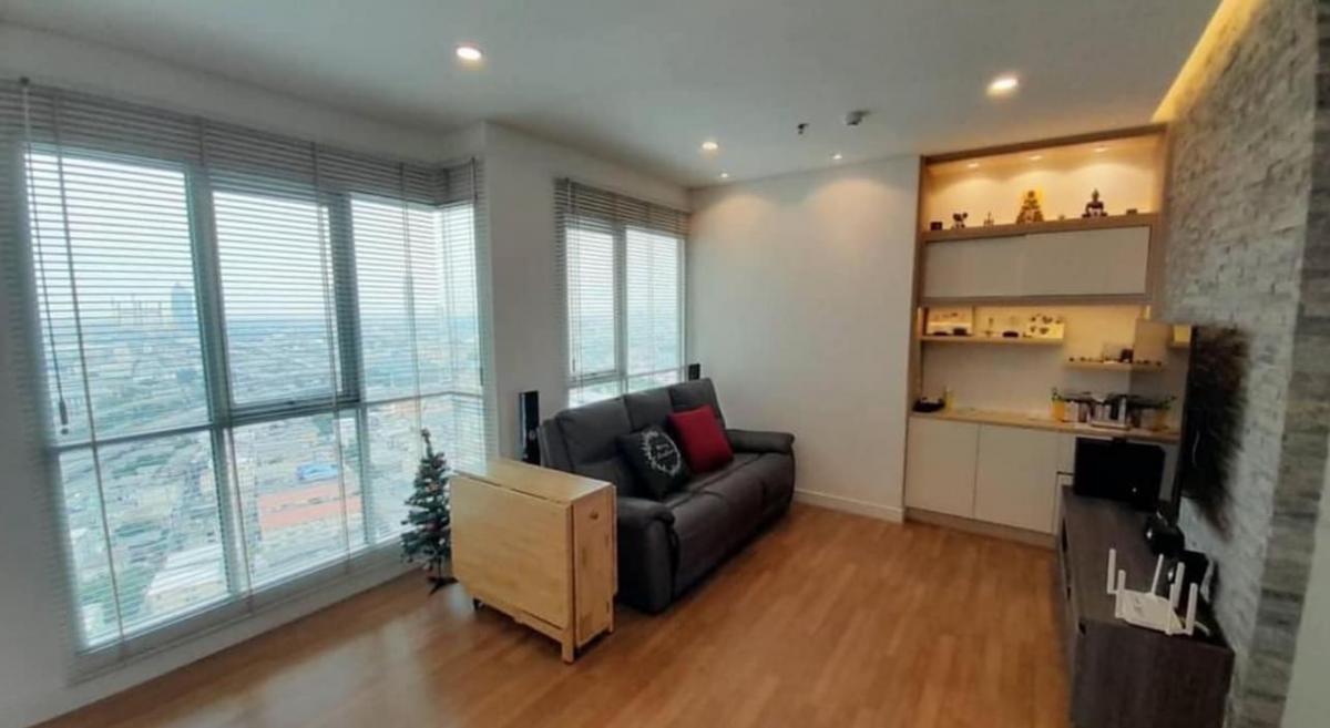 ขายคอนโดพระราม 3 สาธุประดิษฐ์ : 📢👇Available 1 Sep 24Luxury room loft style high floor, 360 Panorama Bangkoksplendid view surrounded by the Chao Phraya River, near Central Rama 3,