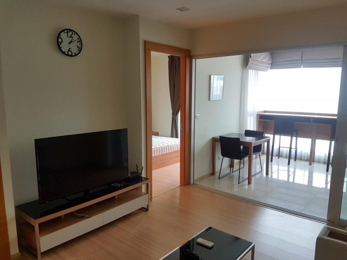 For RentCondoRatchadapisek, Huaikwang, Suttisan : 🔥Next to MRT Huai Khwang 0 m.🔥Rhythm Huai Khwang, large room 46 sq m, rent only 23,000 baht/month, beautiful room, high floor, can make an appointment to see the room 064-6696546 (this number can be added on Line)