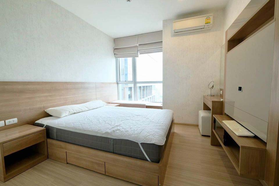 For RentCondoOnnut, Udomsuk : Rhythm Sukhumvit 50 fully furnished + unblock view (near BTS On-nut, Lotus Sukhumvit 50, Century Plaza, Big-C Onnut, Expressway Sukhumvit 50)