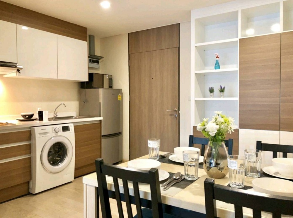 ขายคอนโดสุขุมวิท อโศก ทองหล่อ : For sale condo Noble remix 1 Bed (S06-0558)