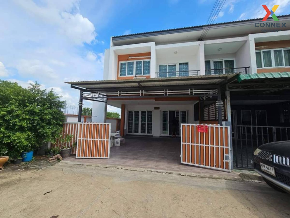 For SaleTownhousePathum Thani,Rangsit, Thammasat : For Sale Townhouse/Townhome  , Suetrong Rangsit-Klong 6 , corner unit , wide frontage , Rangsit , Thanyaburi , Pathum Thani , CX-101968