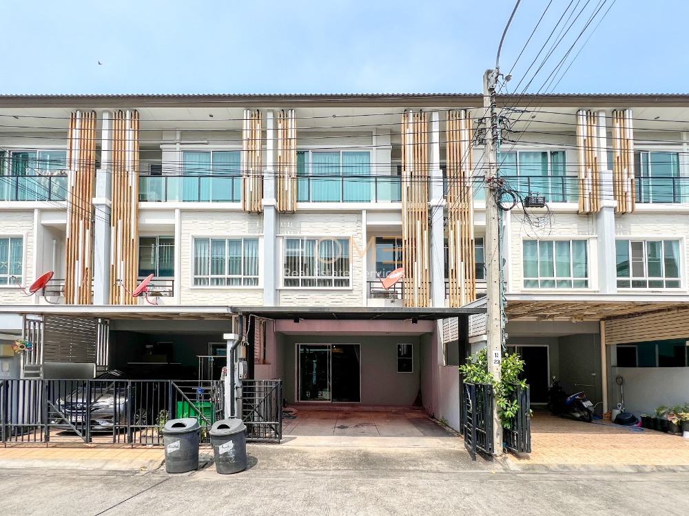 For SaleTownhomeChaengwatana, Muangthong : Near Impact Muang Thong Thani ✨ Townhome The Plant Citi Chaengwatthana / 3 bedrooms (for sale), The Plant Citi Chaengwatthana / Townhome 3 Bedrooms (FOR SALE) GAMET500