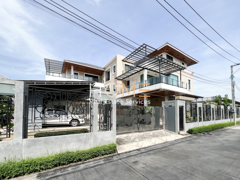 ขายบ้านอ่อนนุช อุดมสุข : บ้านเดี่ยว ซอยปุณณวิถี 27 / 9 ห้องนอน (ขาย), Detached House Soi Punnawithi 27 / 9 Bedrooms (FOR SALE) PUY373