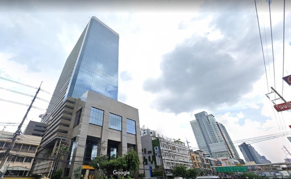 ขายโฮมออฟฟิศสาทร นราธิวาส : LTHC10736– Office FOR SALE Lumpini Tower size 272 Sq.m. Near MRT Hua Lamphong Station ONLY 35 MB