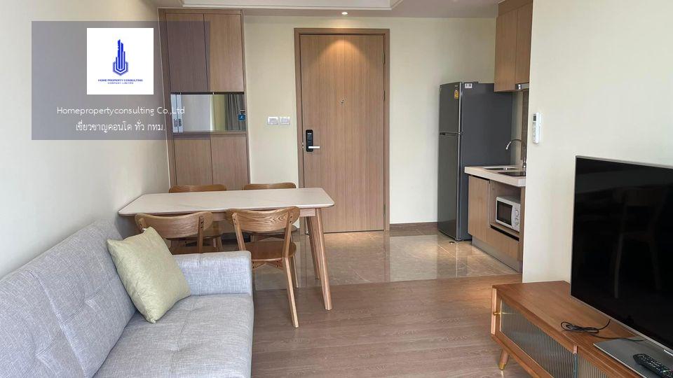 For RentCondoSathorn, Narathiwat : For rent at Regal Condo Negotiable at @condo600 (with @ too)