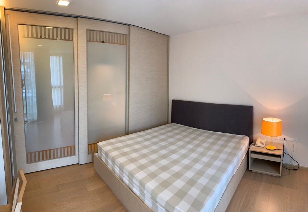 ขายคอนโดสุขุมวิท อโศก ทองหล่อ : Liv @ 49 / 1 Bedroom (SALE WITH TENANT), ลิฟ แอท 49 / 1 ห้องนอน (ขายพร้อมผู้เช่า) HL1689