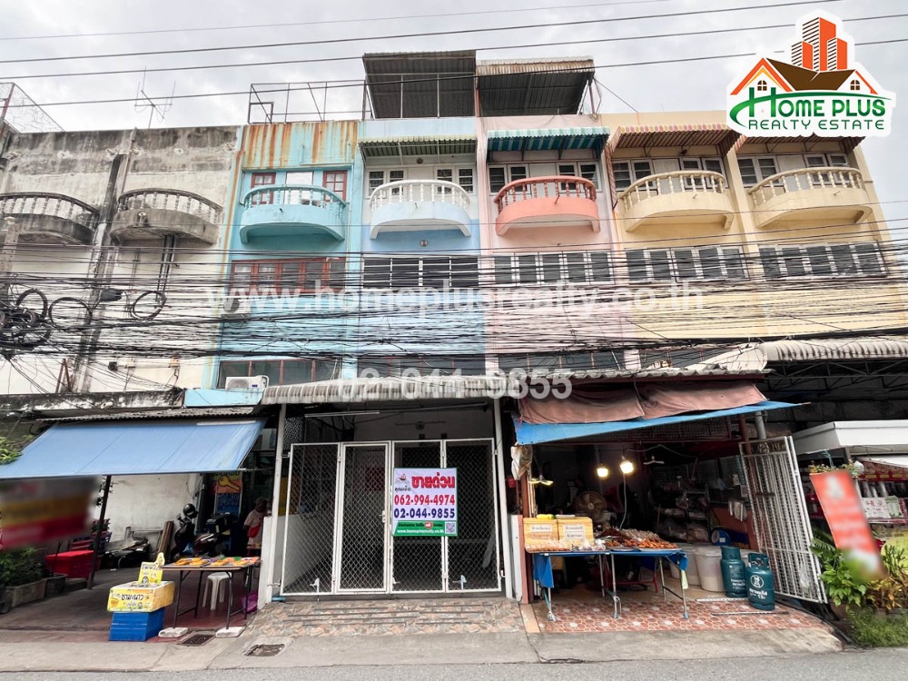 For SaleShophouseSamut Prakan,Samrong : 3 and a half storey commercial building, Soi Thesaban Bang Pu 45 (near CJ Supermarket, Bang Pu 45 branch)