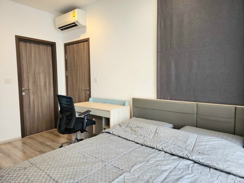 For RentCondoRama9, Petchburi, RCA : FOR RENT: Stunning 1-Bedroom Apartment in IDEO Mobi Asoke, Bangkok