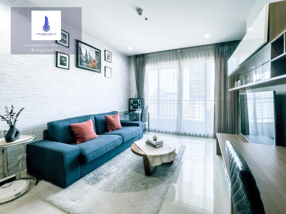 For RentCondoRama9, Petchburi, RCA : For rent at Circle Condominium Negotiable at @Condobkk (with @ too)