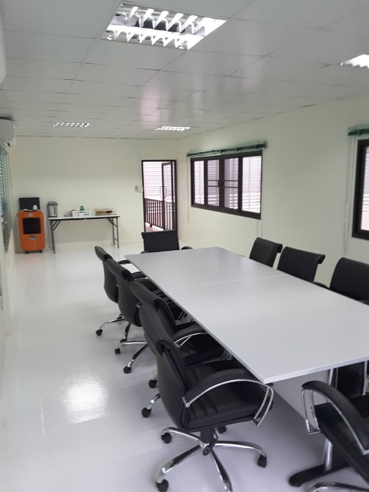 For RentOfficeNonthaburi, Bang Yai, Bangbuathong : Office for rent with warehouse, area 200 sq m, Bang Yai