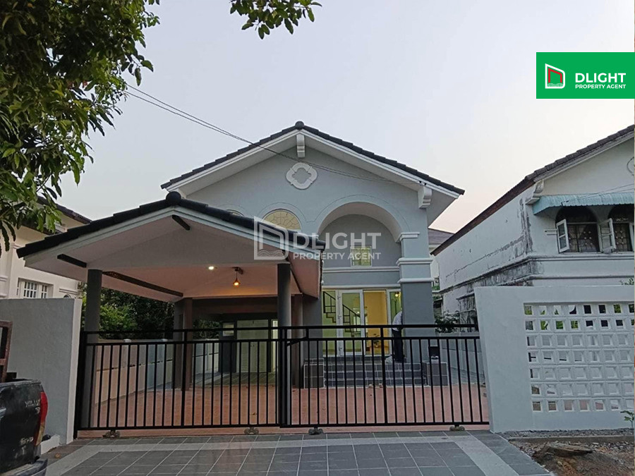 For SaleHouseLadkrabang, Suwannaphum Airport : Urgent sale, single house, Muang Thong Garden Village, Zone 2, Phatthanakan 65, area 67 sq m., 5 bedrooms, 3 bathrooms, price 5.99 million baht.