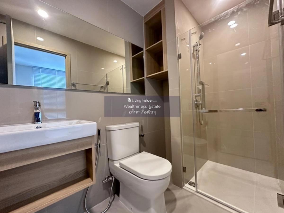 For SaleCondoVipawadee, Don Mueang, Lak Si : For sale, at a loss, Nue Connex Don Mueang, price 1,353,000 baht, Building D, if interested, contact 0808144488.