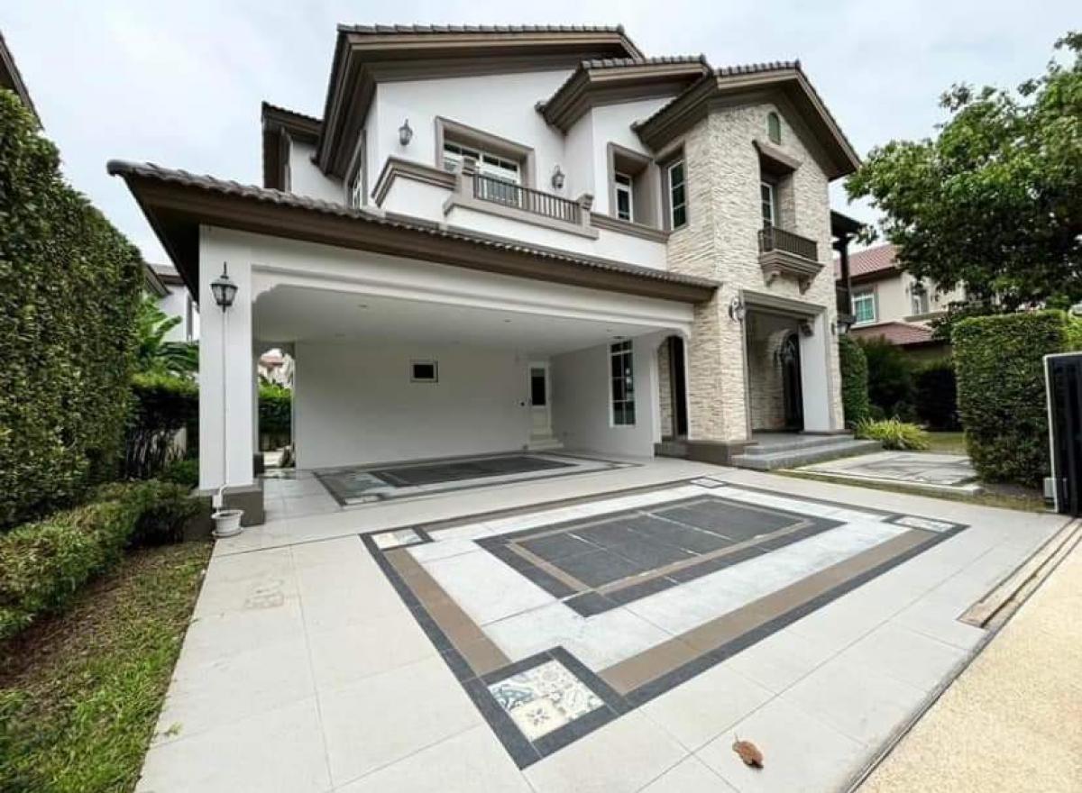 For SaleHouseBangna, Bearing, Lasalle : RPK 014/24🏰Selling for 48,900,000 baht 🏠4 bedrooms 🛁5 bathrooms #Selling a luxury single house, 100 rai project area, Nantawan Bangna, Km. 7, facing south, 4 bedrooms, 5 bathrooms, 1 maids room, 1 maids bathroom, 1 Thai kitchen, 110 square meters, 333 squ