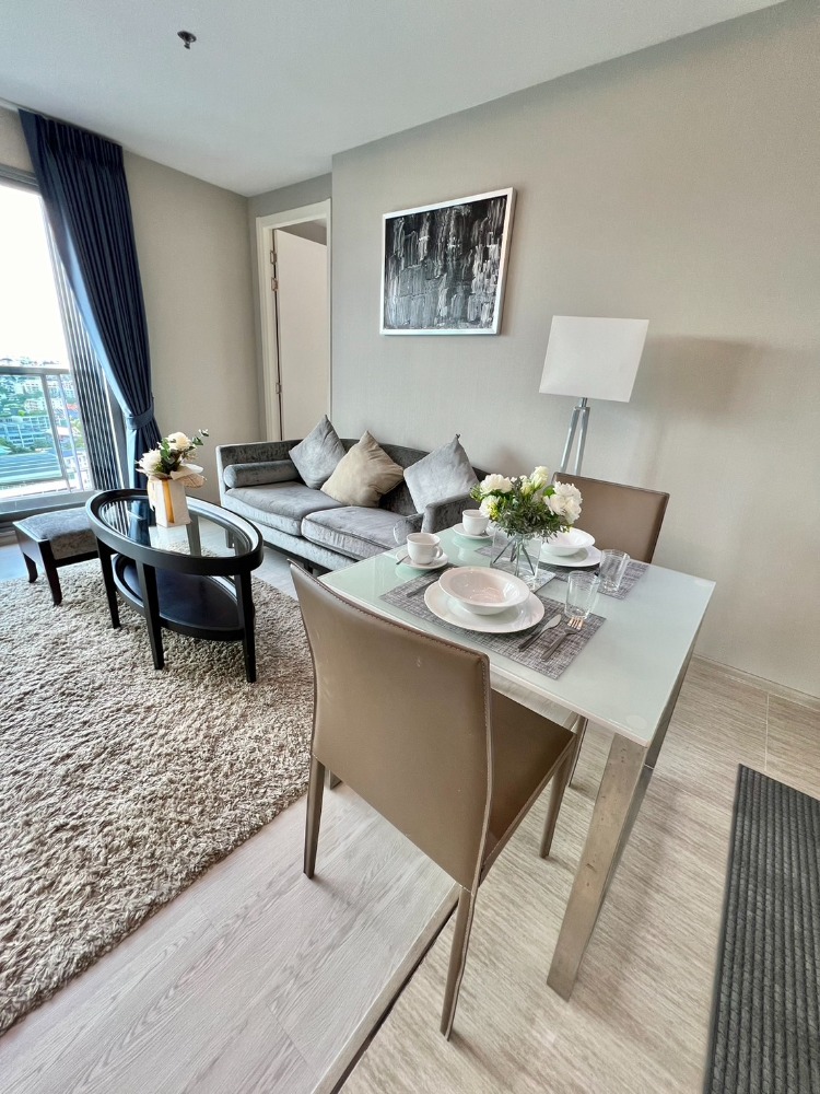 For RentCondoSukhumvit, Asoke, Thonglor : For rent, H condo sukhumvit43 38,000baht, 1bedroom, 49 sqm., BTS Phrom Phong (850 meters), near Thonglor, Sukhumvit, Asoke, RCA, Ratchada, Ekkamai, Rama9, medpark Sukhumvit, Samitivej, Piyavate, Bangkok Hospital, SWU