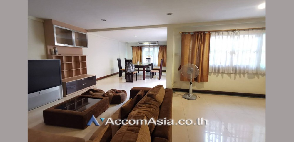 ให้เช่าทาวน์โฮมสุขุมวิท อโศก ทองหล่อ : 🔼🔽 AccomA 3 Beds Townhouse for Sale and Rent in Sukhumvit,  BTS Phrom Phong