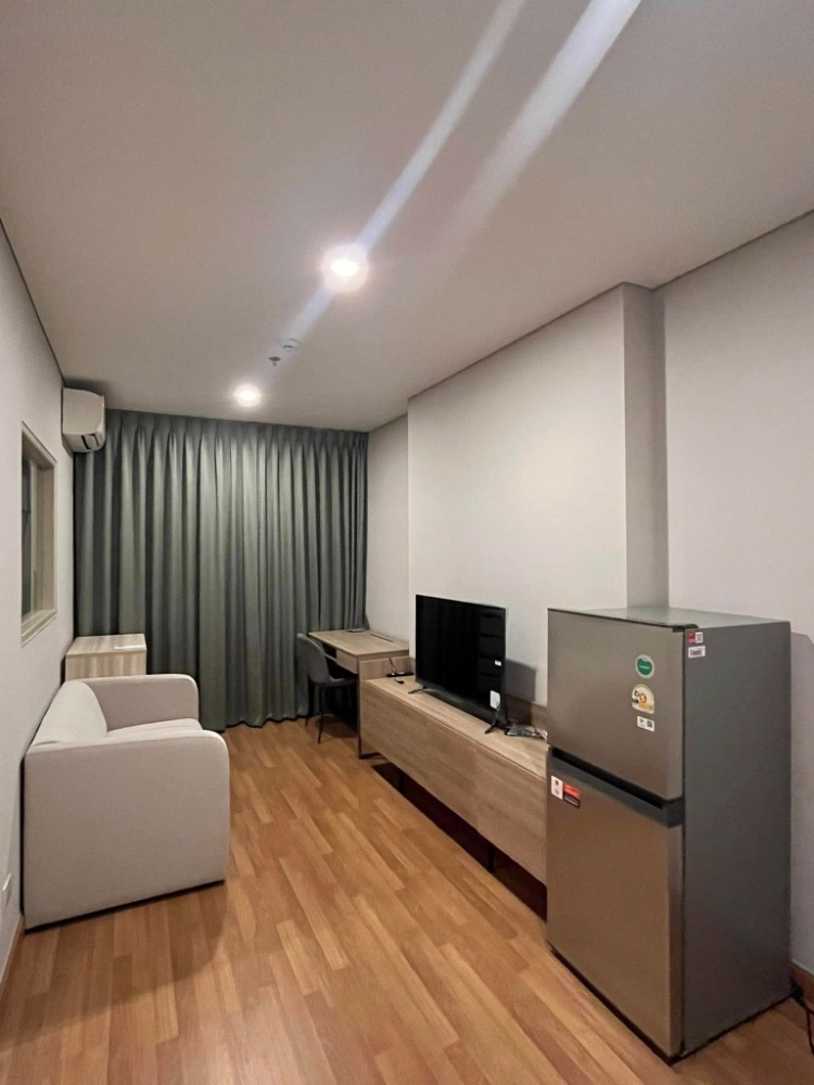 For RentCondoBang Sue, Wong Sawang, Tao Pun : Room for rent very quickly, Lumpini Place Taopoon - Interchange, interested contact Line: 0889656914, hurry up and contact us.