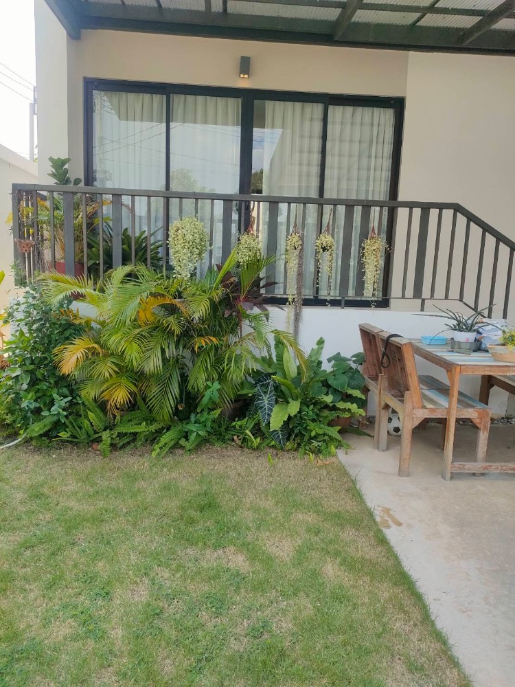 For RentTownhouseMin Buri, Romklao : Three floors, three bedrooms, with area