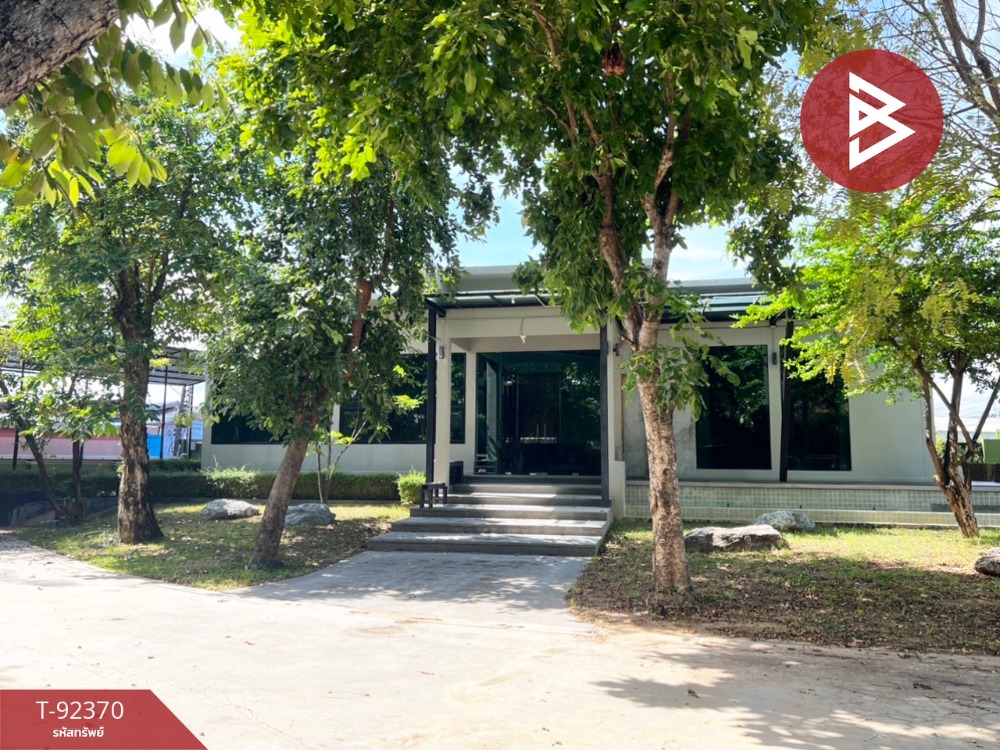 For SaleOfficePhitsanulok : Office for sale with land, area 1 rai 66 square wa, Wat Chan, Phitsanulok