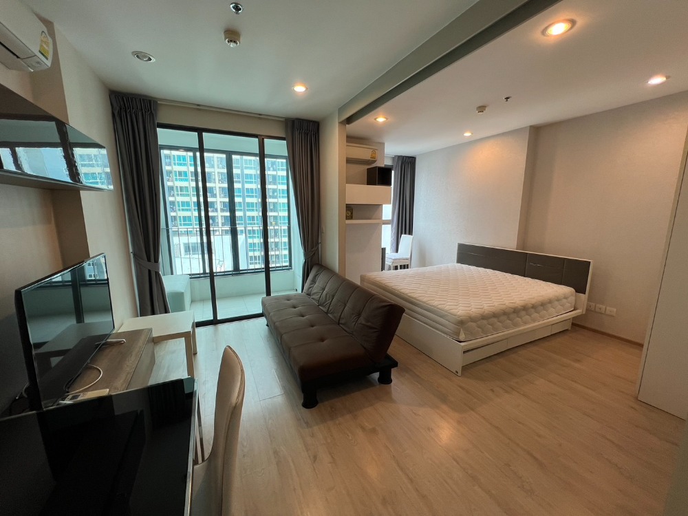 For RentCondoSiam Paragon ,Chulalongkorn,Samyan : Condo for rent: Ideo Q Chula, 1 bedroom, 34 sq m, beautiful room, fully furnished, good price