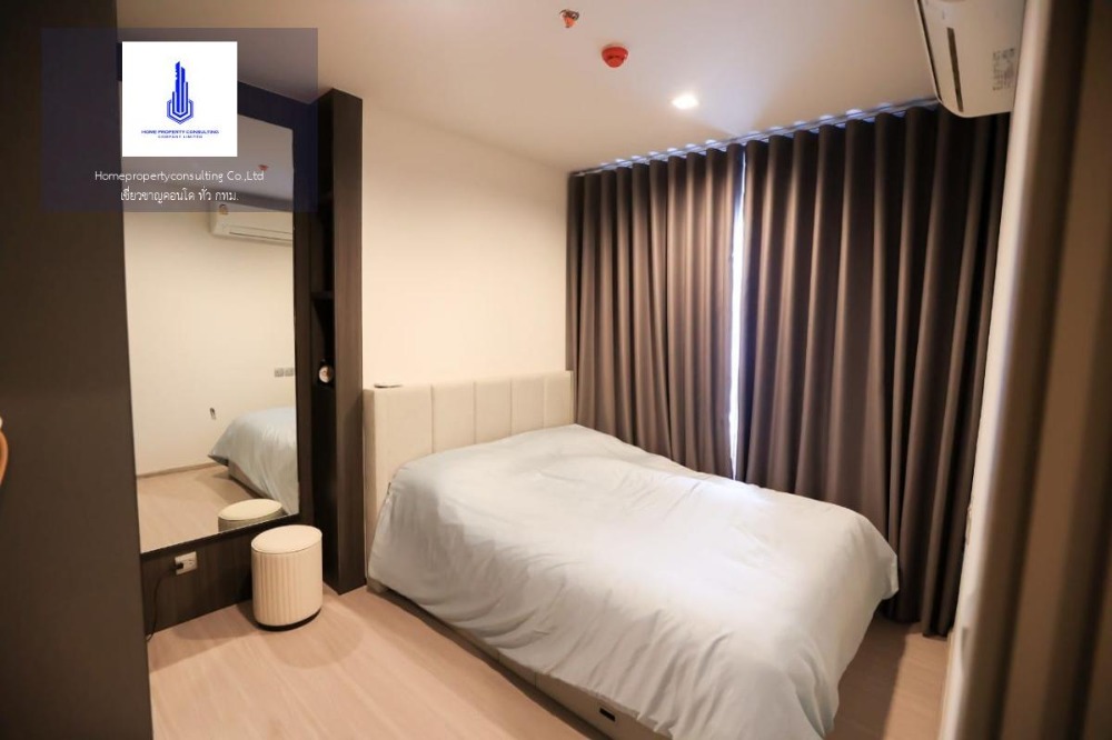 For RentCondoRama9, Petchburi, RCA : For rent at Life Asoke Hype Negotiable at @rent90 (with @ too)