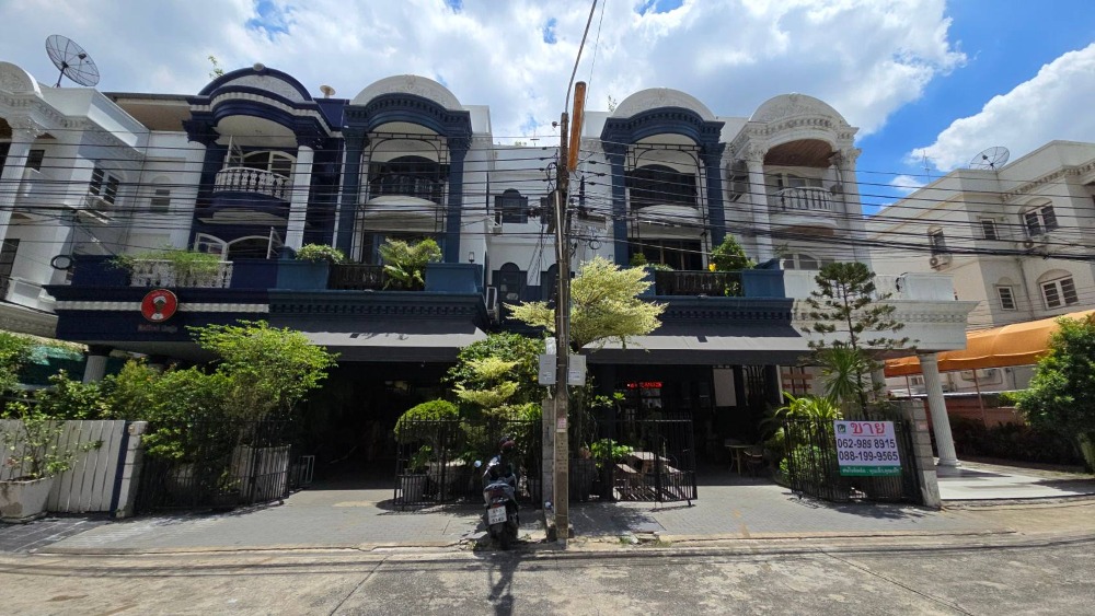 For SaleShop HouseAri,Anusaowaree : For sale: Baan Ratchakru Residence, Phahonyothin 5 (Soi Ratchakru), Ari 1, area 80 sq m., 3.5 floors.