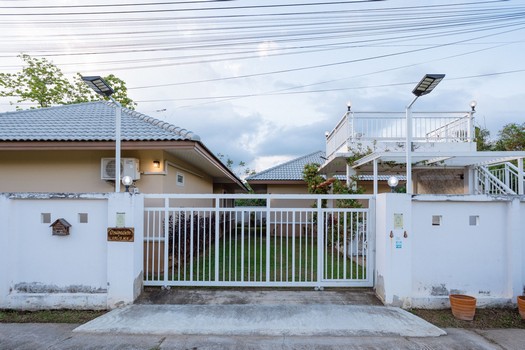 ขายบ้านเชียงใหม่ : Luxury House For Sale บ้านหรู2ชั้น บ้านคุณพระเชียงใหม่ เนื้อที่172 ตรว. ตำบลสันผักหวาน อำเภอหางดง จังหวัดเชียงใหม่ 50230