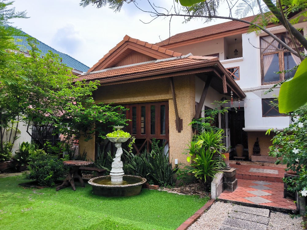 For SaleHouseRamkhamhaeng, Hua Mak : (FOR SALE) 2-Stories Detached House, 129 Sq.Wa, Soi Ramkhamhaeng 46