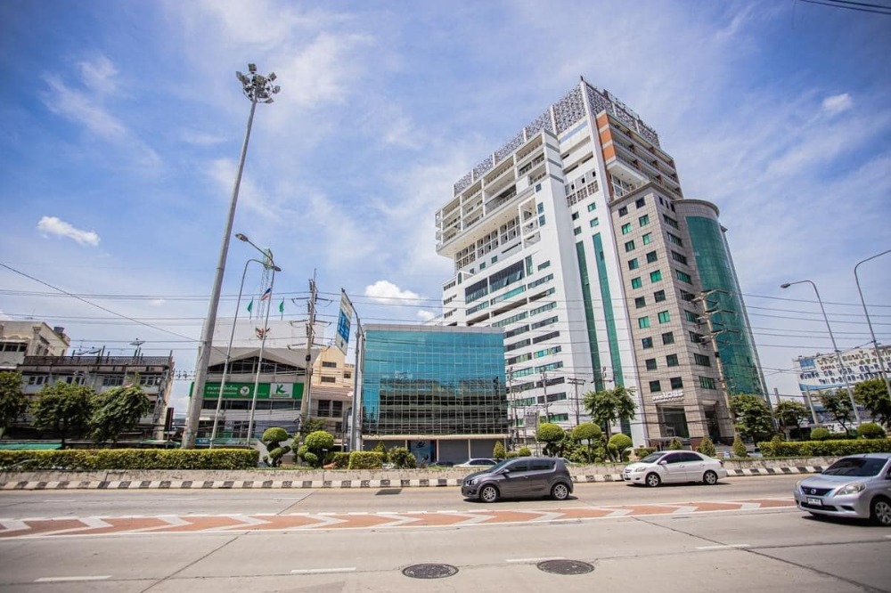 For RentOfficeRama3 (Riverside),Satupadit : Office for rent, Rama 3 office, 400 sq m, 5 floors, on Rama 3 Road