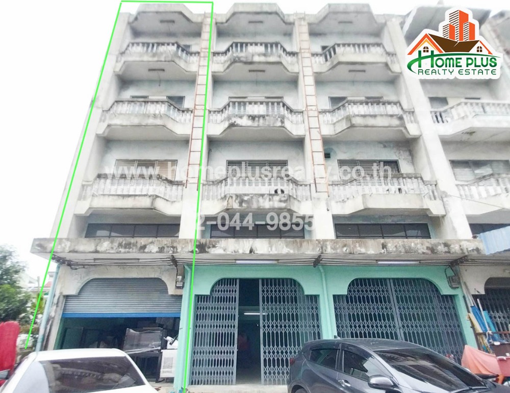 For RentShophouseRatchadapisek, Huaikwang, Suttisan : Commercial building for rent, 4 and a half floors, 1 unit (back corner), Soi Pracha Uthit 18, Ratchadaphisek-Pracha Uthit Road