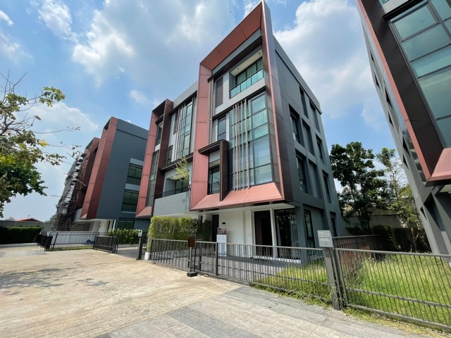 For SaleHome OfficeKaset Nawamin,Ladplakao : For sale: 4-storey home office, new room, no one has ever occupied it, Prove Kaset - Nawamin, area 54.1 sq m, room A4