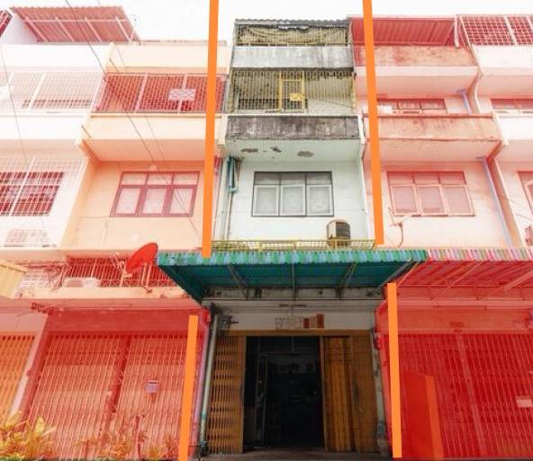 For SaleShophouseWongwianyai, Charoennakor : Cheapest sale, shophouse, commercial building, Soi Somdet Phra Chao Taksin 22, suitable for living or making an office.