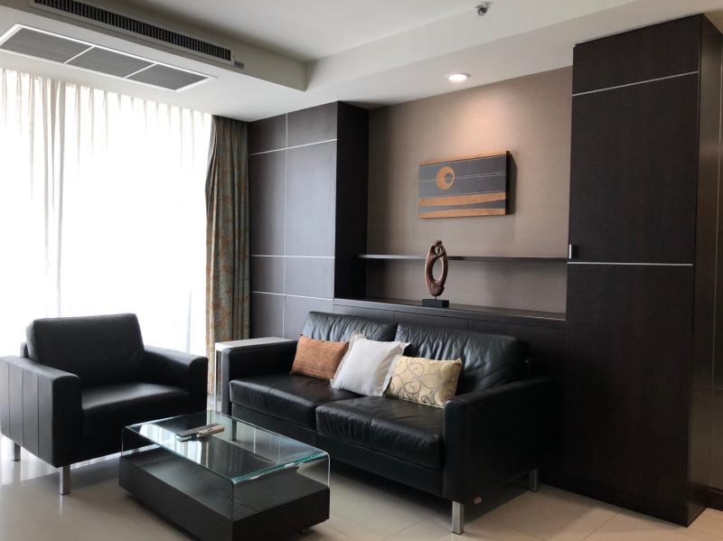 For RentCondoWitthayu, Chidlom, Langsuan, Ploenchit : Condo For Rent The Rajdamri 1 Bedroom 1 Bathroom 67 sqm