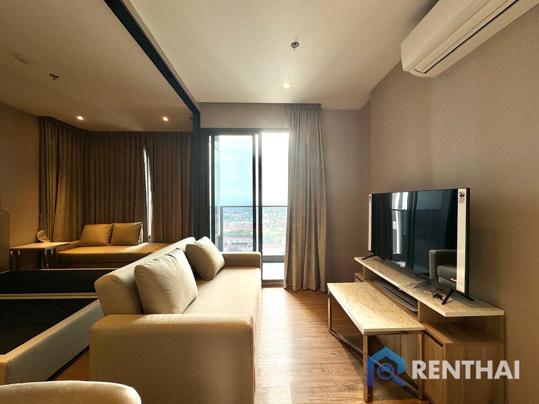 For SaleCondoPattaya, Bangsaen, Chonburi : Luxury condo in the hart of Pattaya 5 minutes to the shopping mall