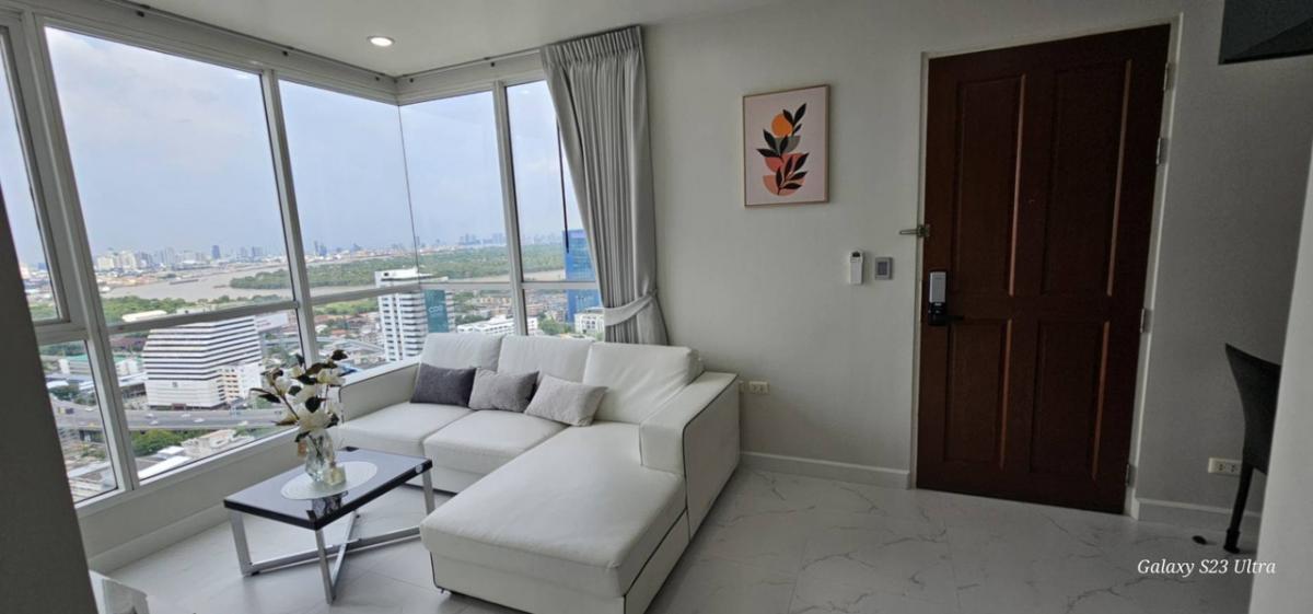 For SaleCondoSathorn, Narathiwat : 📢👇 Affordable and worth price for living or investing at The Complete Narathiwas Sathorn , corner unit and river view near Rama 3 - Sathu Pradit Expressway.