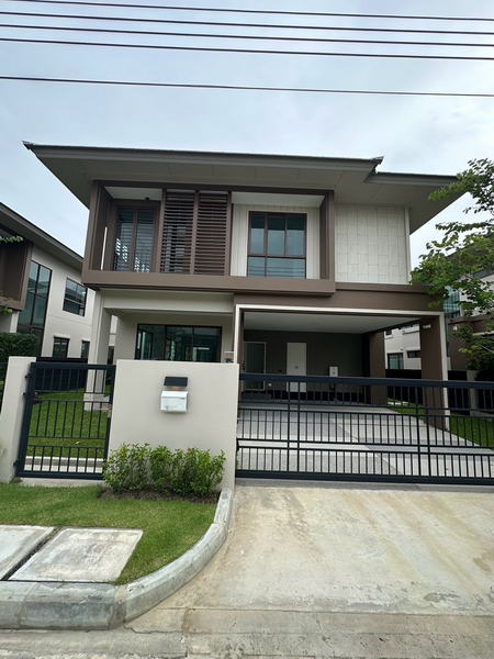 For RentHousePattanakan, Srinakarin : For Rent Bangkok Single House Burasiri Krungthepkreetha Krungthepkreetha 15 Bang Kapi BRE22569