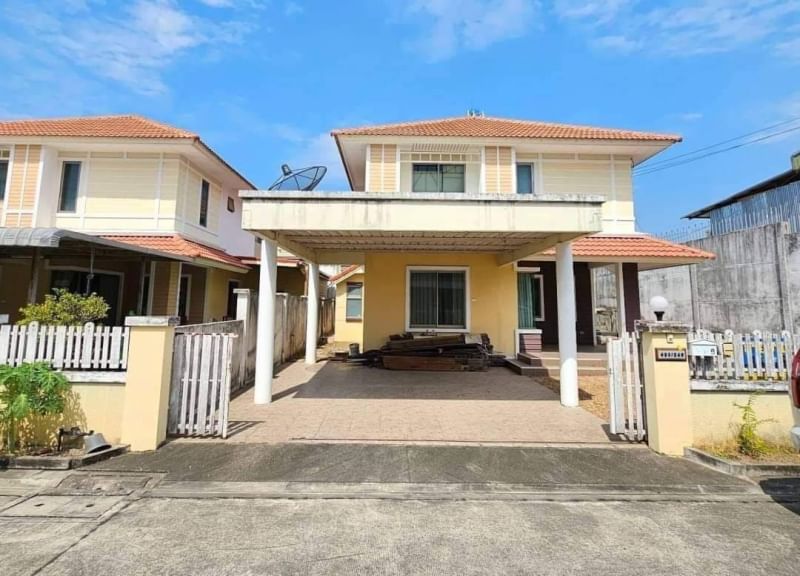 For SaleHouseSriracha Laem Chabang Ban Bueng : Sriracha detached house, near J-Park shopping mall, cheap price, good condition