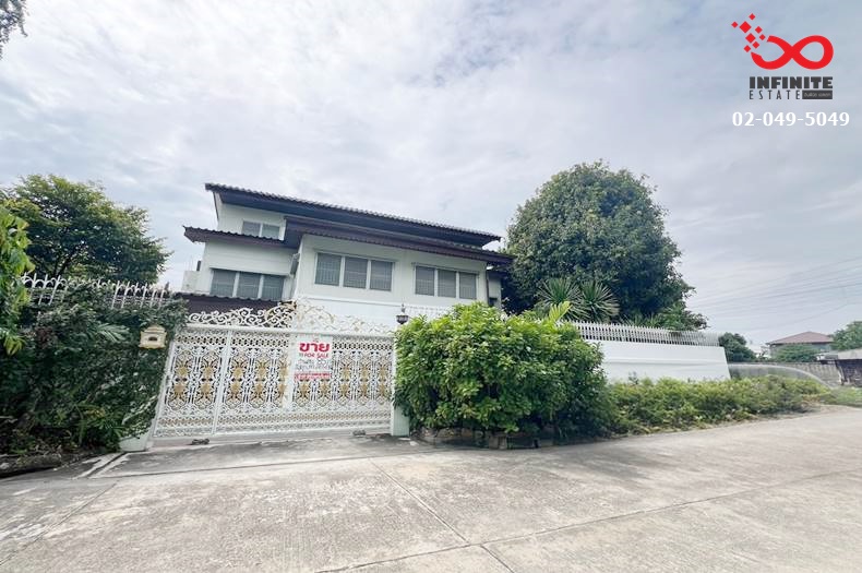 For SaleHouseLadprao101, Happy Land, The Mall Bang Kapi : For sale: 3-storey detached house, 85 square wah, Soi Lat Phrao 101, Intersection 5, Lat Phrao Road