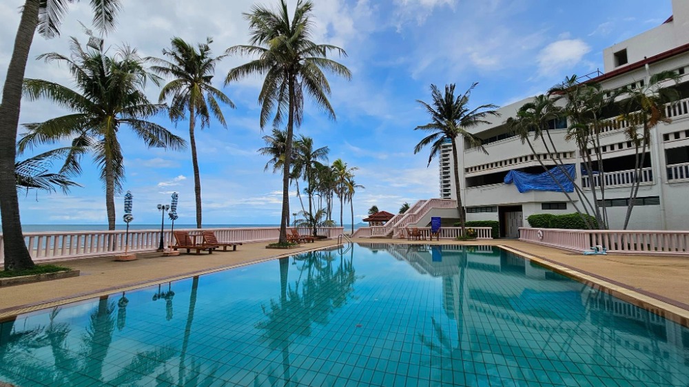 For SaleCondoCha-am Phetchaburi : Condo for sale: Dusit Resort, beachfront, Hua Hin-Cha-am, area 177 sq m, 2 bedrooms, 3 bathrooms