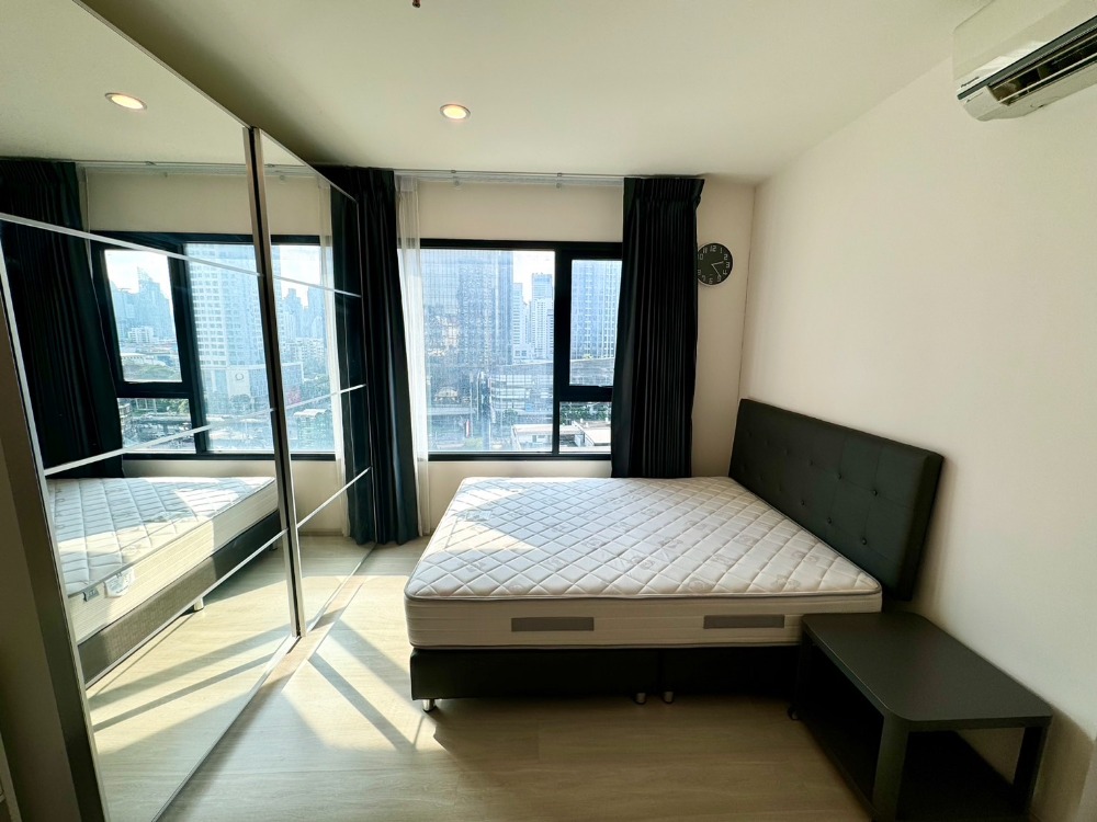 For RentCondoRama9, Petchburi, RCA : Studio Room City View for rent Ready to mmove in no