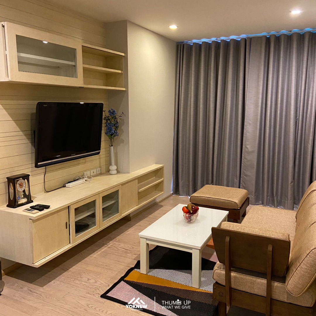 For RentCondoSukhumvit, Asoke, Thonglor : Ready to rent🌇 Noble Remix, high floor, eastern view, next to BTS Thonglor, cheap rental price 💸 Very good location!