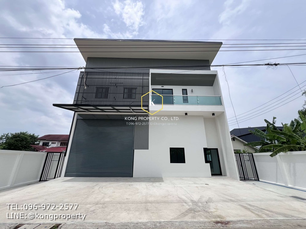 For RentWarehousePathum Thani,Rangsit, Thammasat : Warehouse for rent, Lam Luk Ka, Khlong 4, Pathum Thani, with 2-storey office, area 380 sq m.