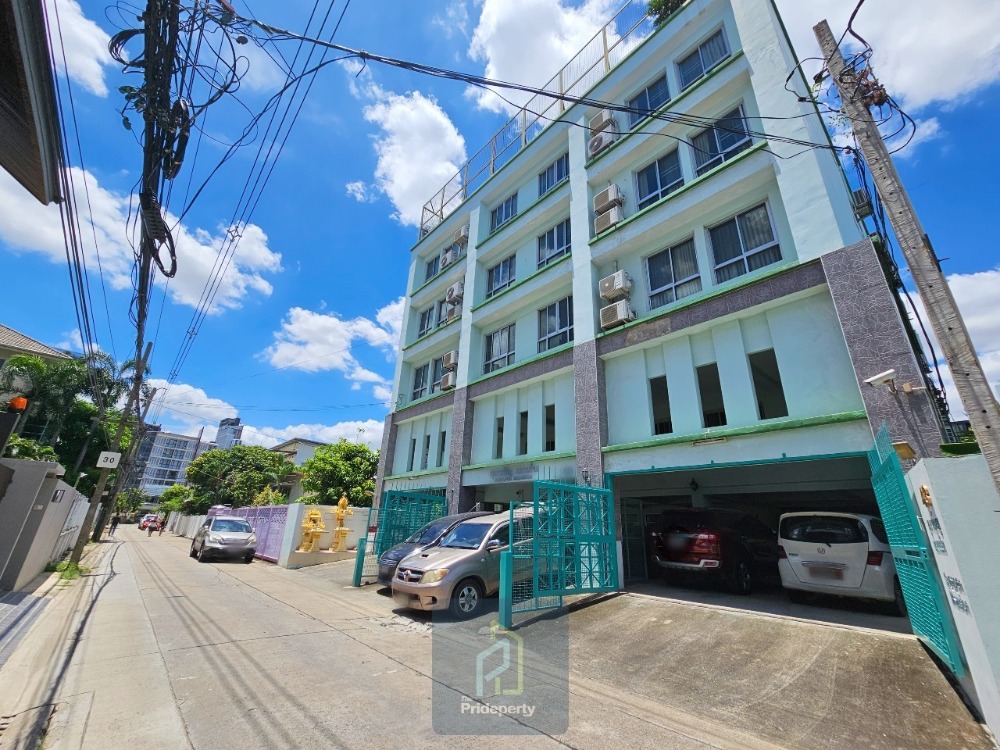 For SaleBusinesses for saleLadprao, Central Ladprao : For sale: 5-storey apartment, 107 sq m, Soi Lat Phrao 15, good location, near Ratchadaphisek Road and Lat Phrao