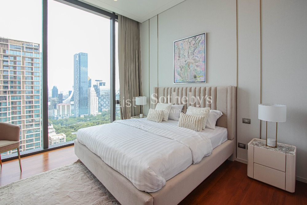 ขายคอนโดวิทยุ ชิดลม หลังสวน : The Residences Sindhorn Kempinski !!!!! Best price for you !!!!!