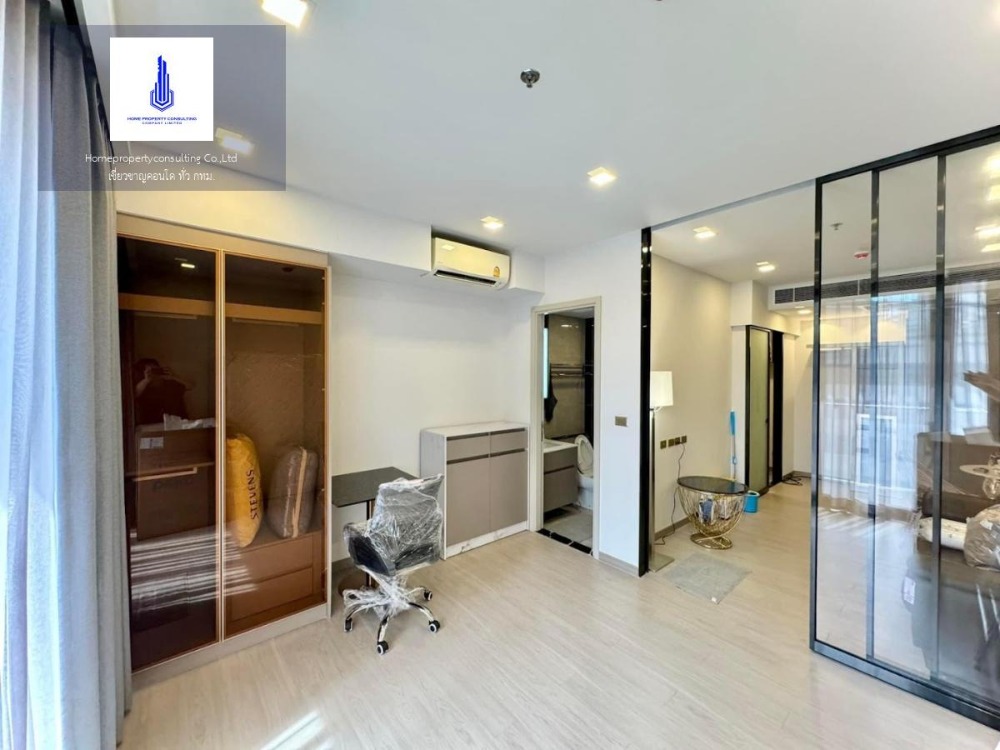 For RentCondoRama9, Petchburi, RCA : For rent at One 9 Five Asoke-Rama 9 Negotiable at @condo600 (with @ too)