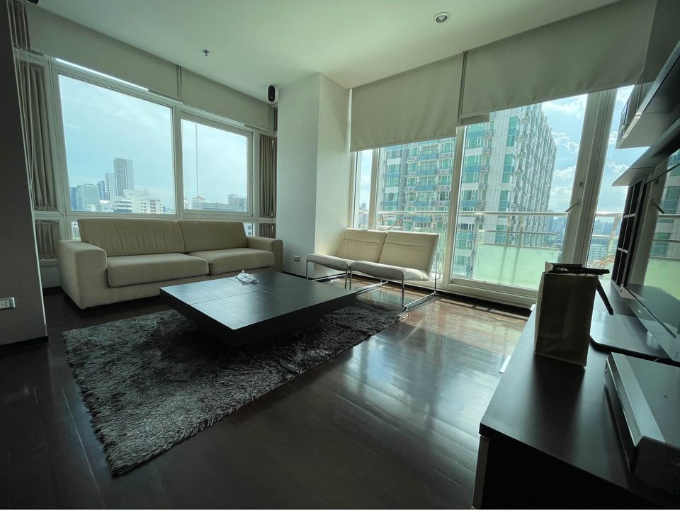 ขายคอนโดสุขุมวิท อโศก ทองหล่อ : For sale and rent The Height Thonglor near BTS Thonglor