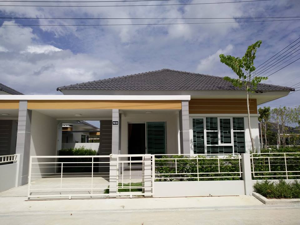 For SaleHouseRayong : Sell or rent Baan Pornphirom, Line 11, Corner, Modern style single house, 2 bedroom, 2 bathroom, fully furnished, internet appliance, Nikhom Phatthana, Rayong