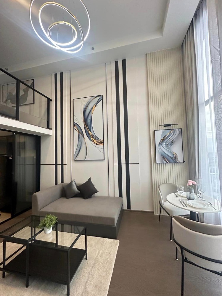 For RentCondoSiam Paragon ,Chulalongkorn,Samyan : Loft Style Condo near Banthat Thong Road and Chulalongkorn University, Park Origin Chula-Samyan, size 34 sq m., rental fee 32,000/month