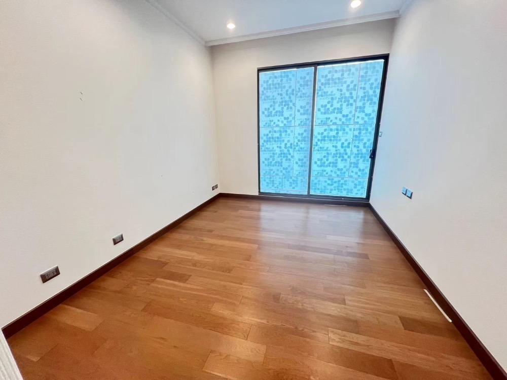 For RentCondoSukhumvit, Asoke, Thonglor : Condo for rent Supalai Oriental 39, fully furnished condo, ready to move in, close to BTS Phrom Phong, convenient transportation!!